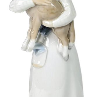 Lladro Retired 'Girl With Lamb' Porcelain Figurine #1010