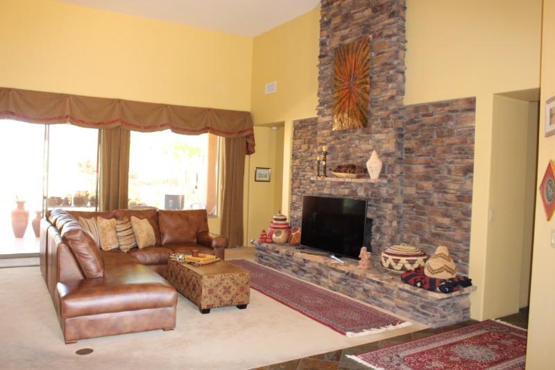 Scottsdale Treasures Estate Sale