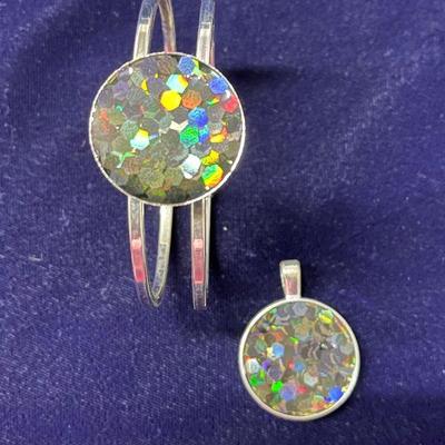 clamp bracelet & matching pendant