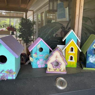 assortment of bird houses
