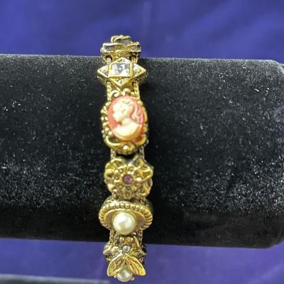 slide bracelet