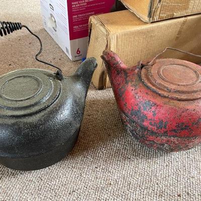 cast iron tea kettles