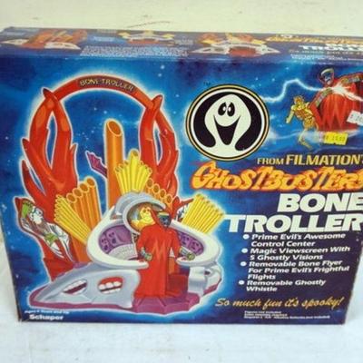 1093	GHOST BUSTERS COLLECTORS CASE, 1988 TARA TOY CO
