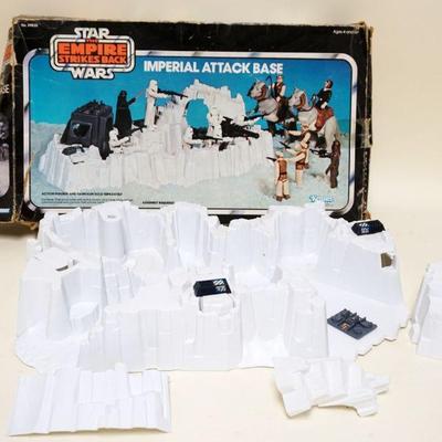 1167	KENNER STAR WARS THE EMPIRE STRIKES BACK IMPEPRIAL ATTACK BASE W/ BOX. BOX HAS WEAR
