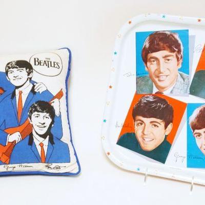 1004	THE BEATLES 1960'S COLLECTIBLE LOT INCLUDES THROW PILLOW, HAS SOME STAINING & WORCESTERWARE TRAY, APPROXIMATELY 13 IN SQUARE
