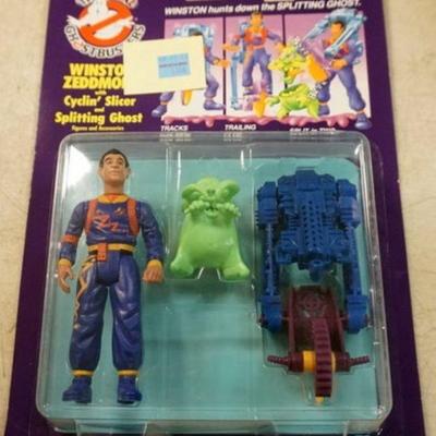 1105	THE REAL GHOST BUSTERS PETER VENKMAN AND TOOTH GHOST, KENNER 1986 SEALED
