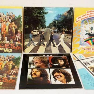 1018	LOT OF 6 BEATLES 1978/79 COLOR VINYL ALBUMS INCLUDES 2 SGT PEPPERS ONE YELLOW & ONE MARBLE (MISSING SLEEVE), MAGICAL MYSTERY TOUR,...