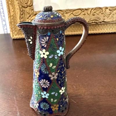 CloisonnÃ© 