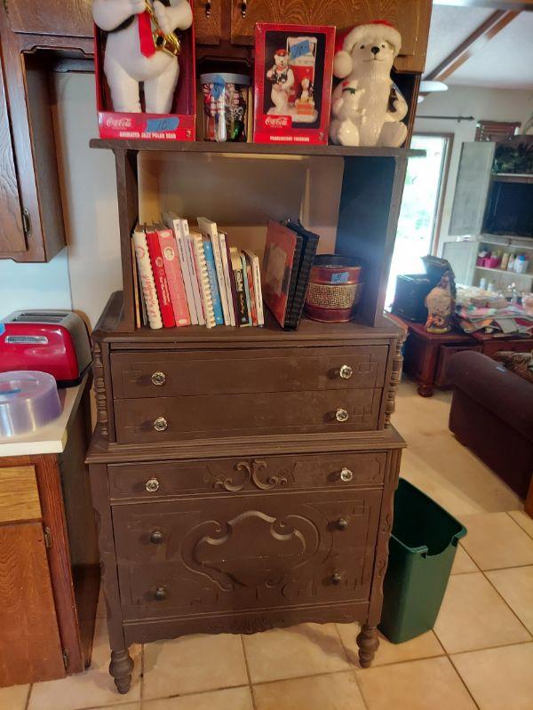 Justice estate liquidations Full house of awesome treasures. Holiday