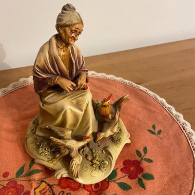 Capodimonte Grandma