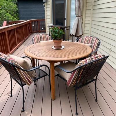 Outdoor teak table and 4 chairs