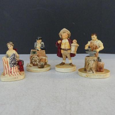 Vintage Sebastian Miniatures Colonial Figures