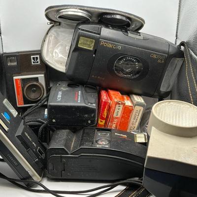 Vintage Camera Mystery Lot Incl. Polaroid

