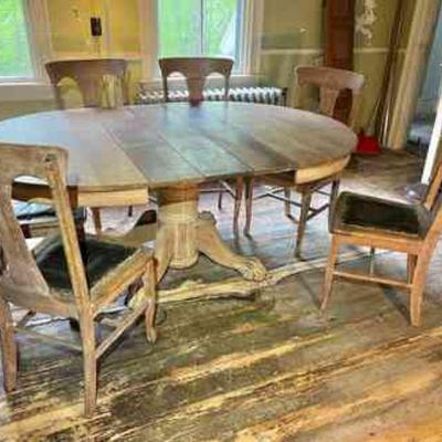 Impressive Claw Foot Solid Wood Dining Table & (6) Chairs
