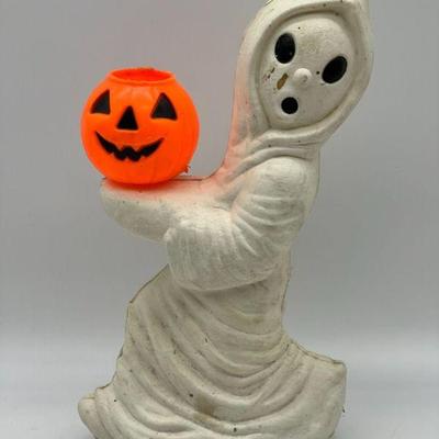 Vintage Ghost Jack O Lantern Halloween Decor
Vintage Moulded plastic outdoor Halloween decor