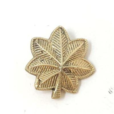 #718 â€¢ 14k Gold Leaf Pin, 12g

