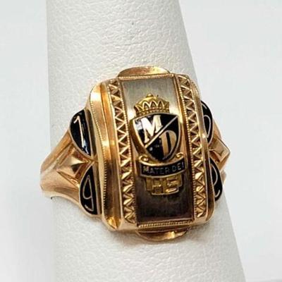 #800 â€¢ 10k Gold Class Ring, 6g
