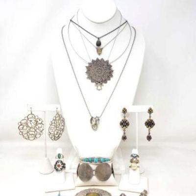 #926 â€¢ Sterling Silver Necklaces, Ring, Earrings, Bracelets & Pendant, 227g