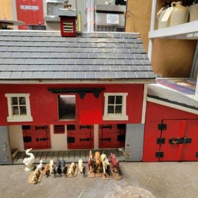 #2648 â€¢ Handcrafted Toy Shed with Farm Animals