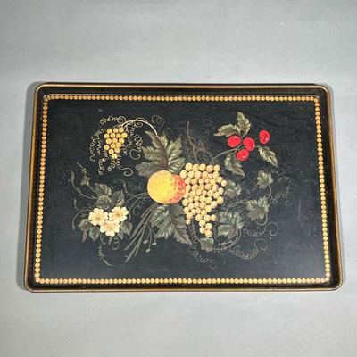 DOROTHY HALE TOLE TRAY | Lovey tole tray decorated with various fruits, signed Dorothy Hale.