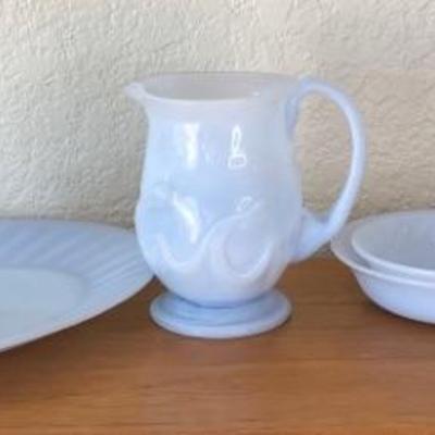 Lot Of Vintage Light Blue Dishes * Oven Fire King Glass, Pyrex * 6â€ Glass Blown Pitcher