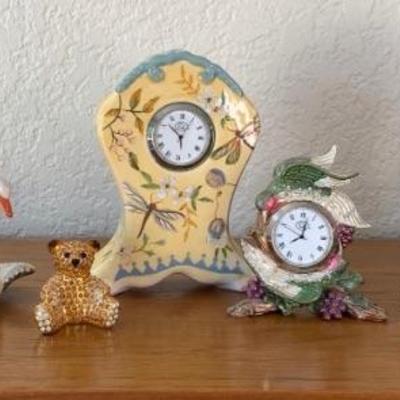 Variety of Decor Clocks