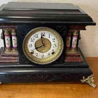 Wm. Gilbert Antique Mantle Clock