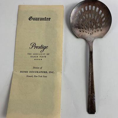 Oneida Grenoble Slotted Spoon