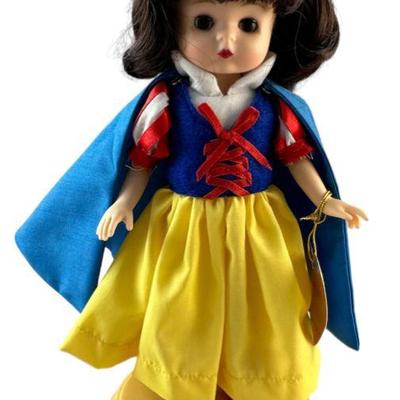 Efanbee Snow White