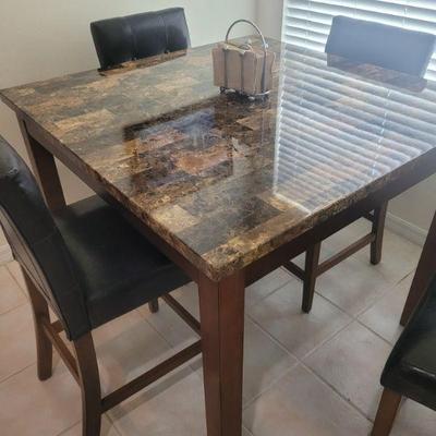 Nook table with four chairs