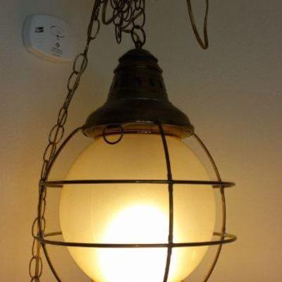 Great vintage mcm lamp