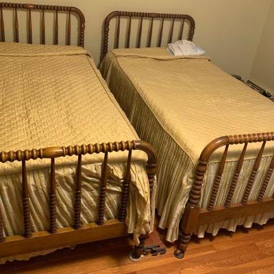 Pair of Vintage Spindle Twin Beds