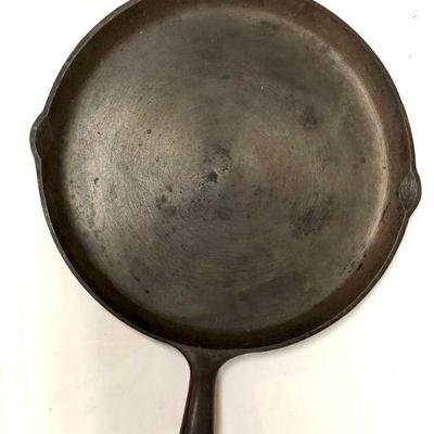 Griswold Cast Iron Skillet Griddle 109, 202 D