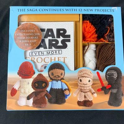 Star Wars Even More Crochet A Jawa and BB-8