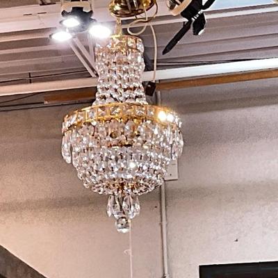 Chandelier 