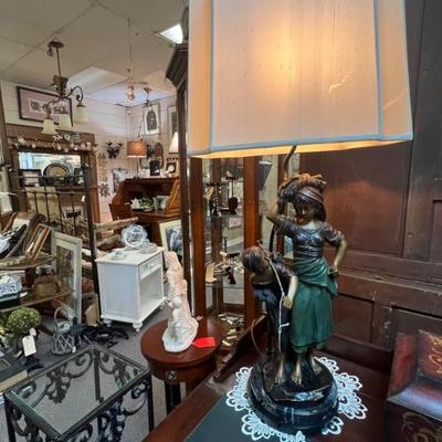 Bronze lady reaper lamp