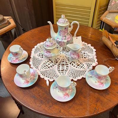 English tea set.