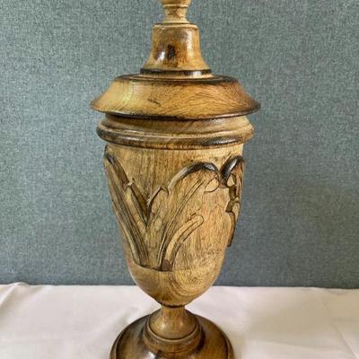 hand carve wood urn w/top