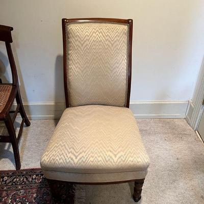 Mahogany Slipper Chair
