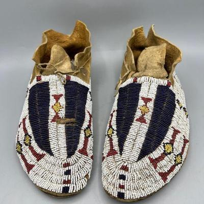 Sioux Beaded Leather Moccasins
