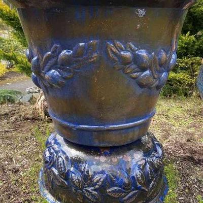 Stunning blue pot and base