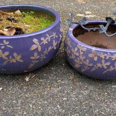 Matching glazed ceramic planter pots