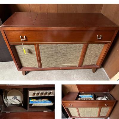 Vintage Motorola Hifi console record player