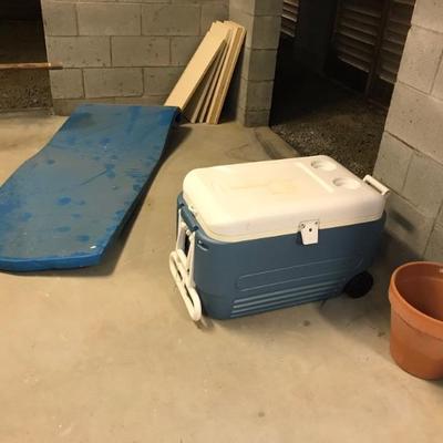 Igloo cooler $10