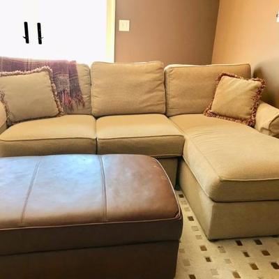 Ethan Allen sectional sofa $1399
Ethan Allen storage box $129
41 X 28 X 17"