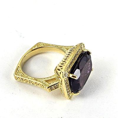 Beautiful & NEW 18k Gold over Sterling Ring w/ 7.25 ctw Amethyst Surrounded by Cz Diamonds Size 7 - 8.4g