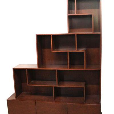 
Lot 119
Modern design 2pc multi shelf step style etagere curio in the rosewood finish
