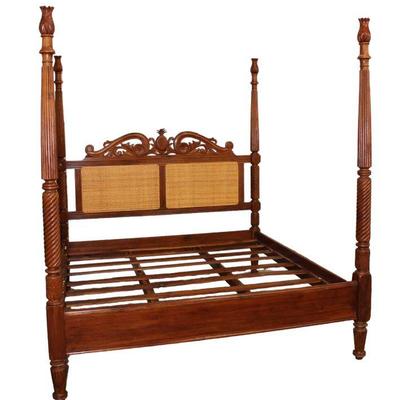 
Lot 110
Awesome solid mahogany pineapple carved king size 4 poster bed with wicker headboard

