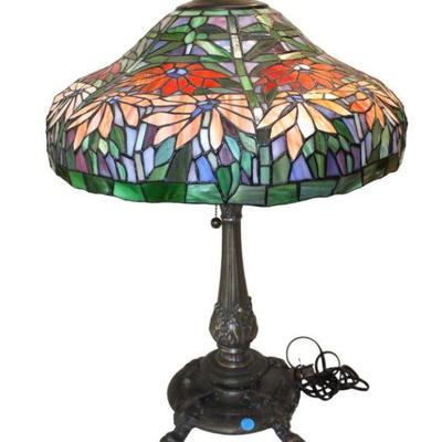 
Lot 380
Tiffany style leaded glass lamp, base needs cleaning
