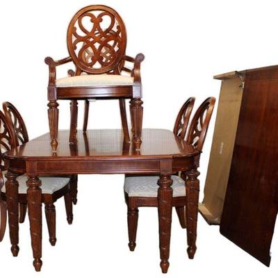 
Lot 120
Beautiful Stanley burl walnut and mahogany 7pc dining room table with 6 web back chairs and (2) 24